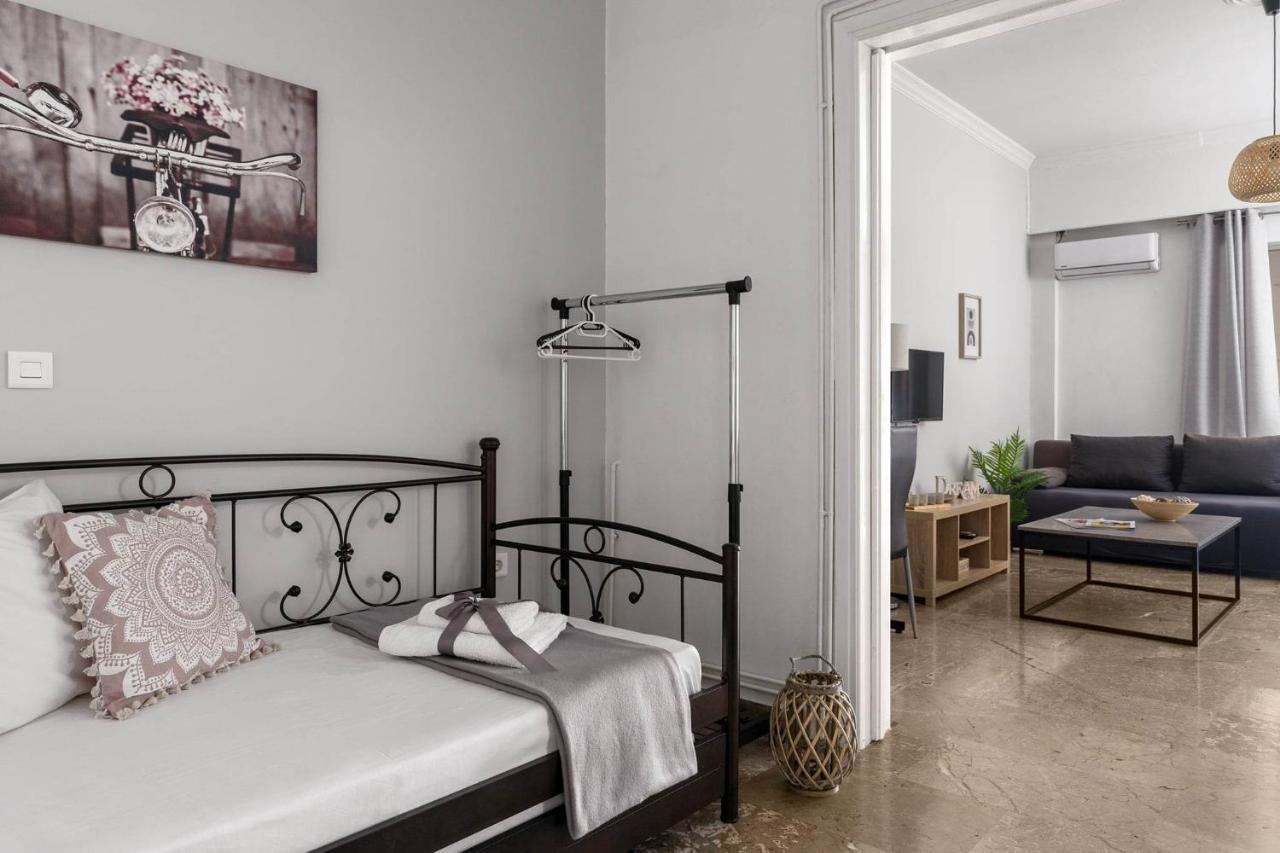 Chris'S Best Apartment In Афіни Екстер'єр фото