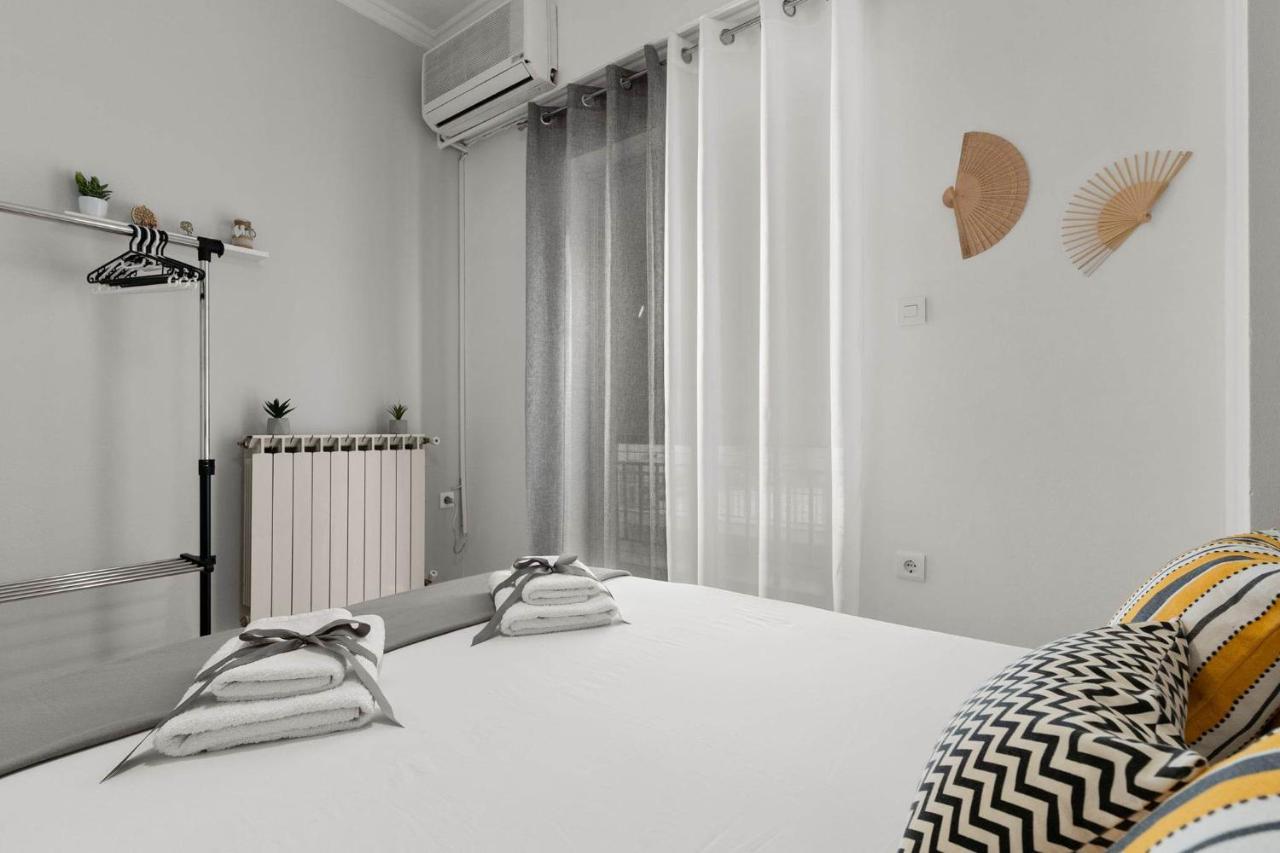 Chris'S Best Apartment In Афіни Екстер'єр фото