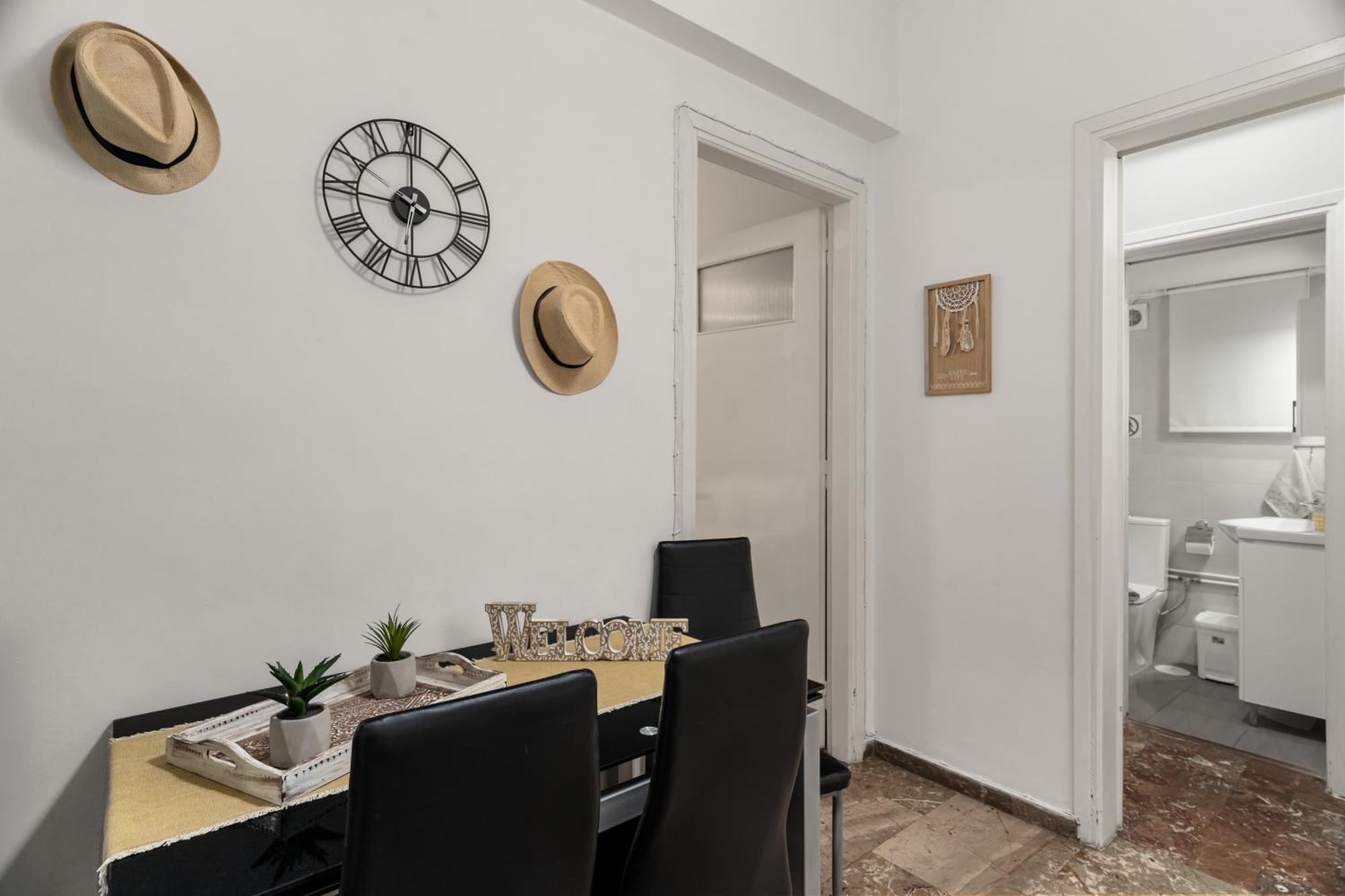 Chris'S Best Apartment In Афіни Екстер'єр фото